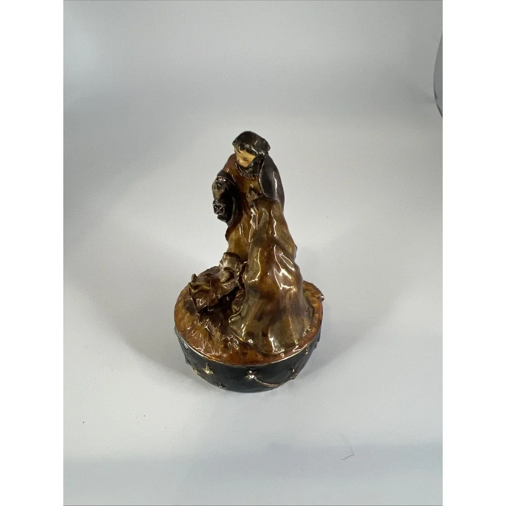 The Unbranded Brand vintage nativity
